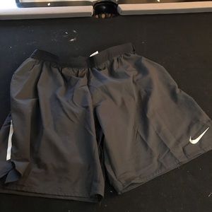 Nike jogging shorts xl like new